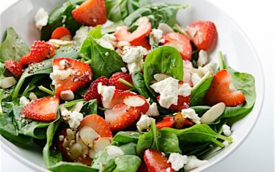 Spinach and Strawberry Salad with Goat Cheese