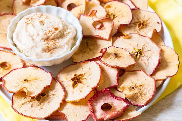 Cinnamon Apple Chips with Dip