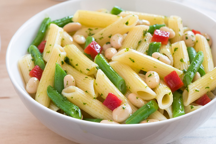 Penne with Green Beans and Pesto