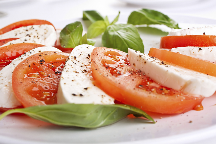 Insalata Caprese (Caprese Salad)